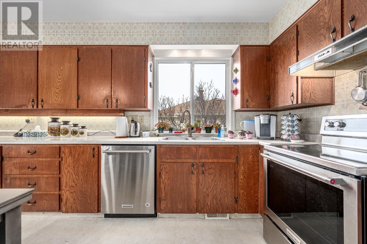 1322 HEUSTIS Drive, Ashcroft