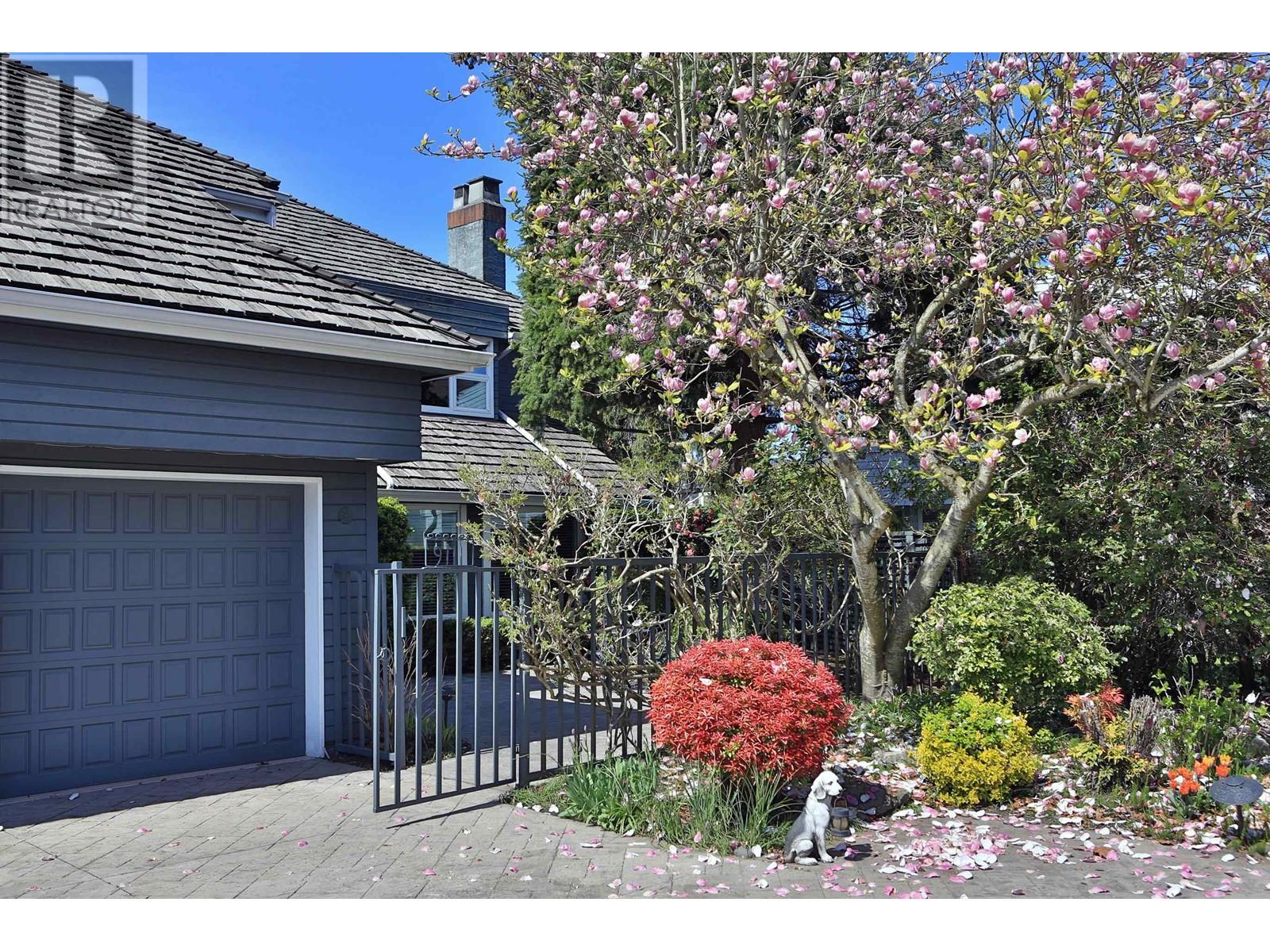9111 MASKALL Drive, Richmond