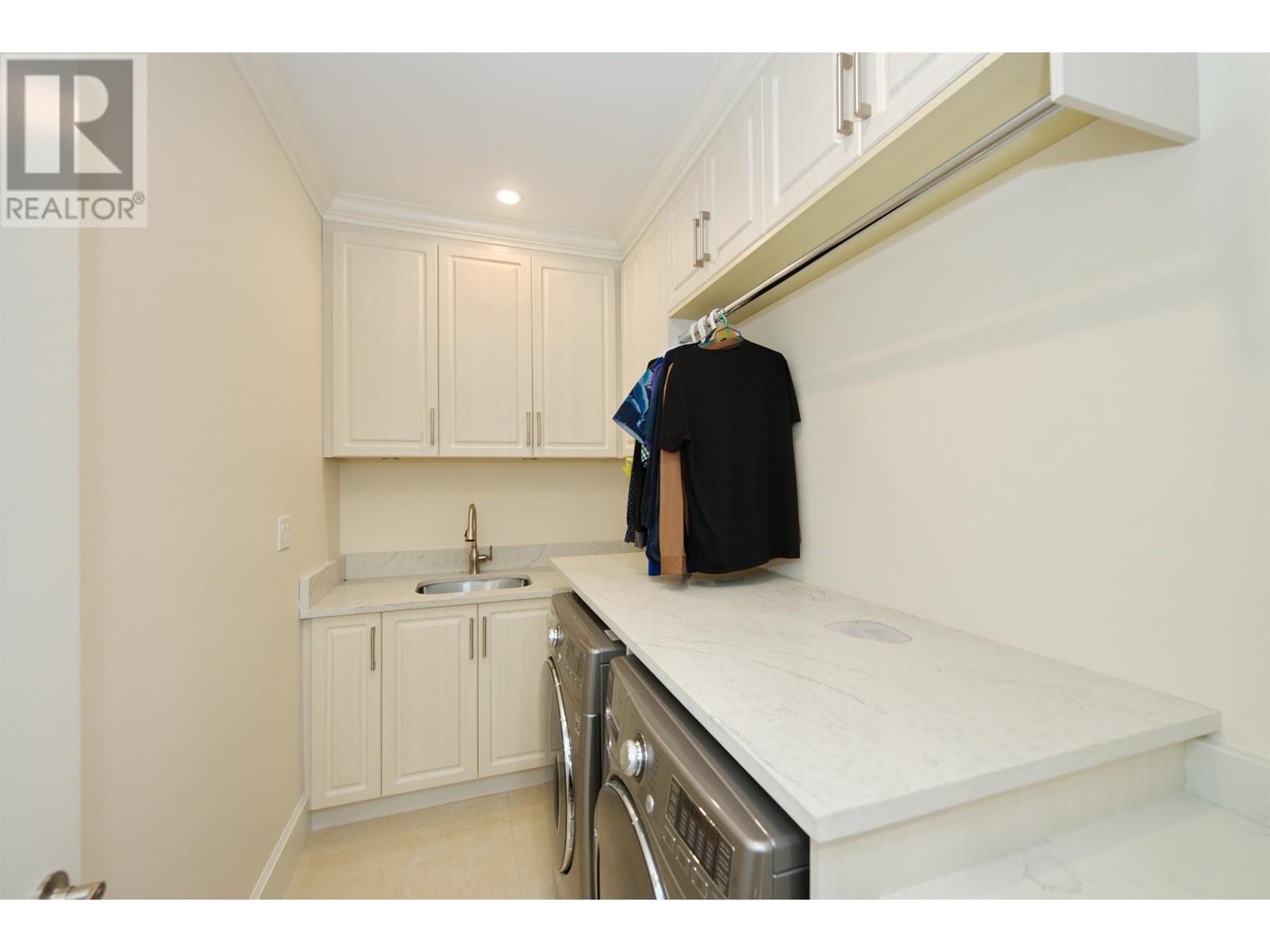 5399 CARSON STREET, Burnaby