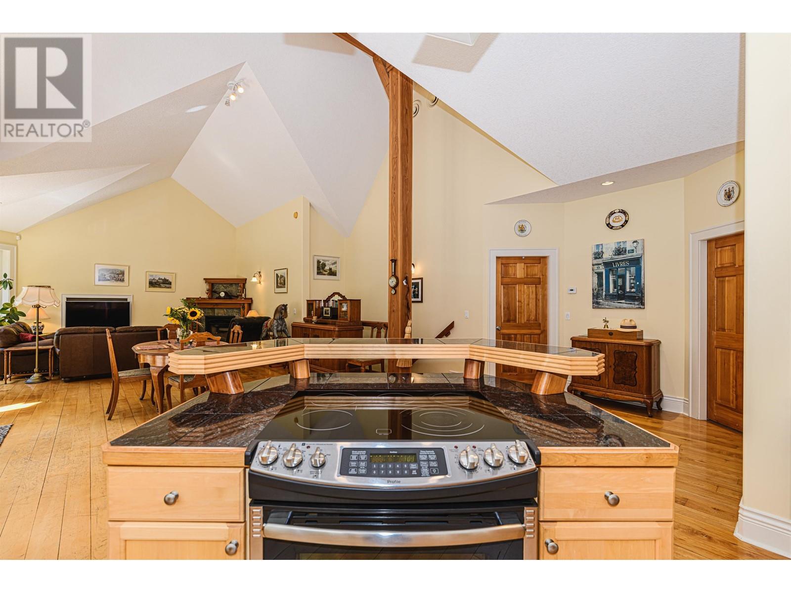 720 LONG HARBOUR ROAD, Salt Spring Island