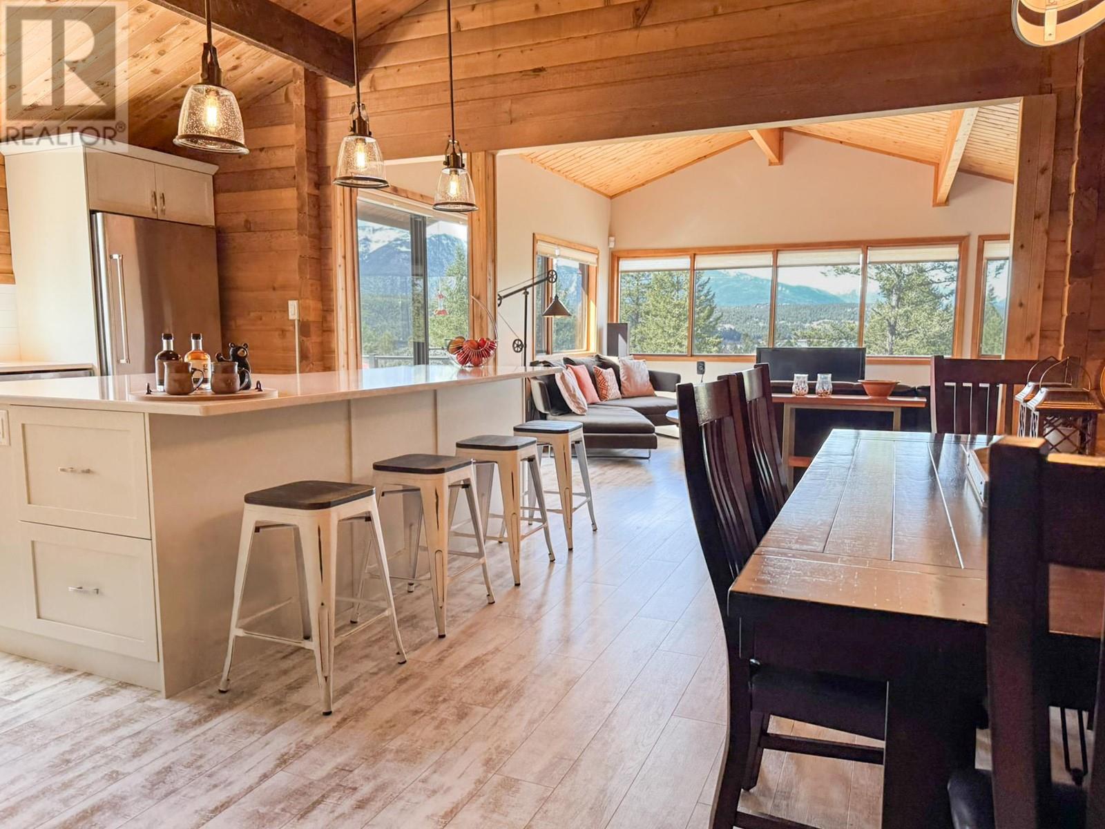 4735 WILMAI Road, Windermere
