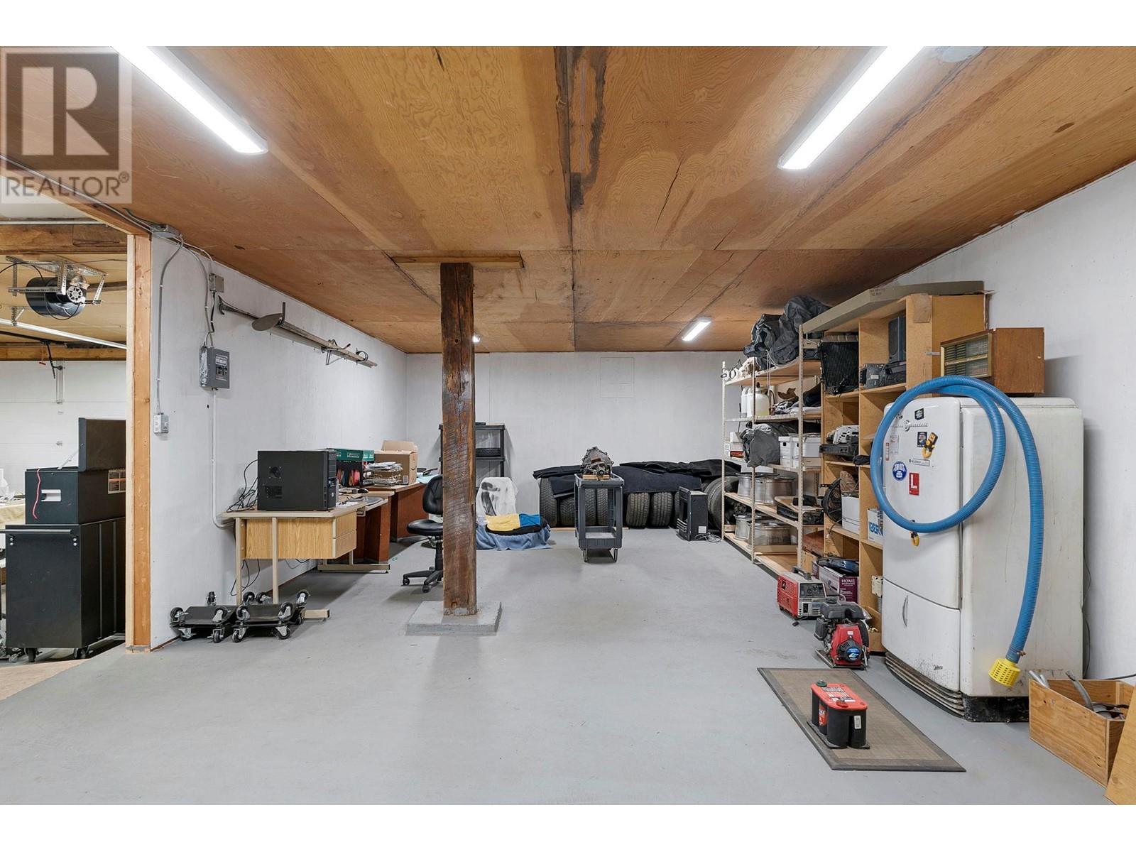 242 Haynes Street, Penticton