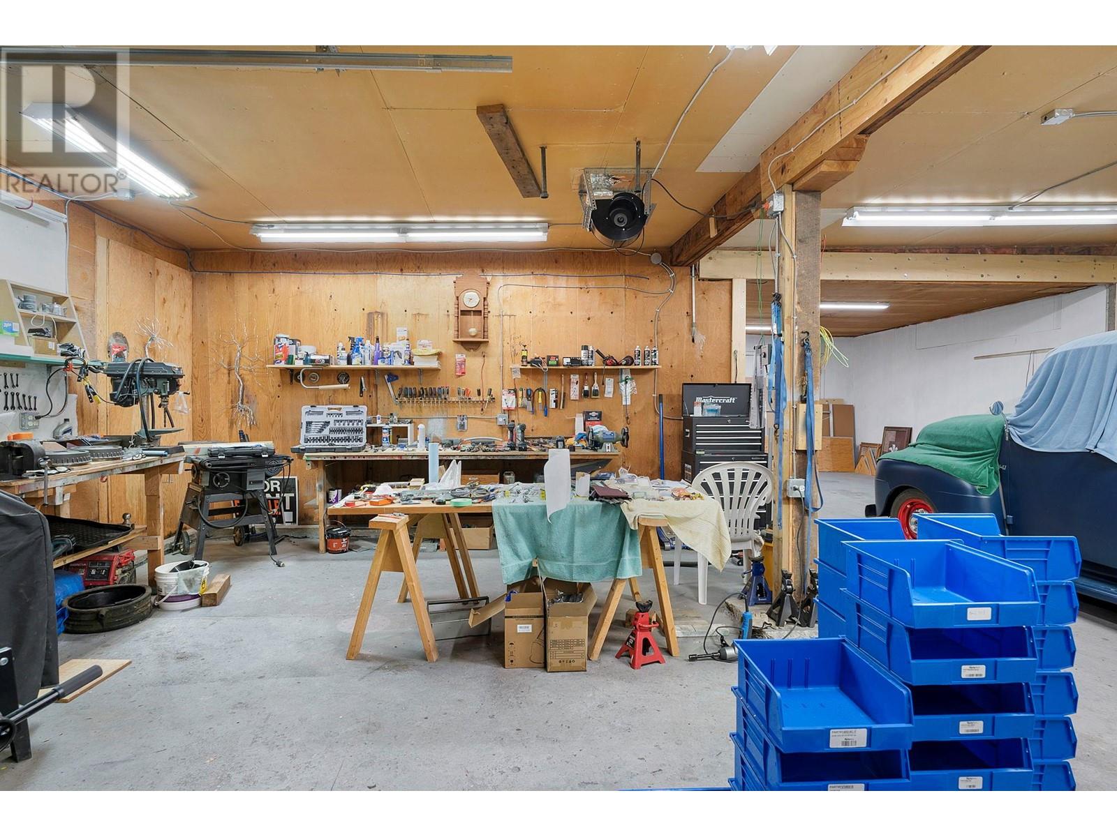 242 Haynes Street, Penticton