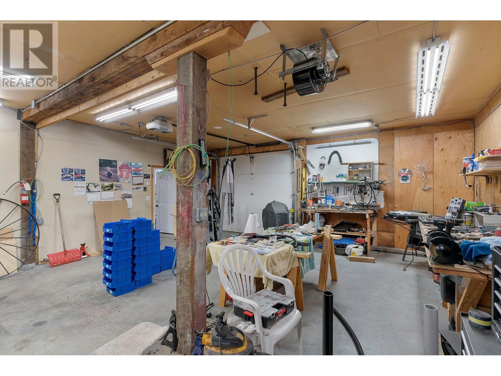 242 Haynes Street, Penticton