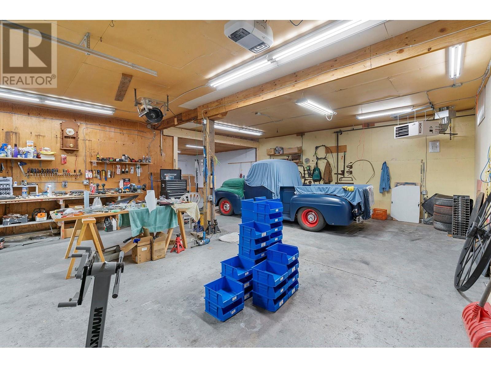 242 Haynes Street, Penticton