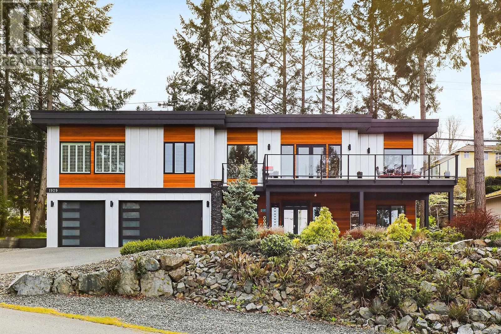Photo 2 of 1929 Sea Otter Pl, Nanoose Bay BC
