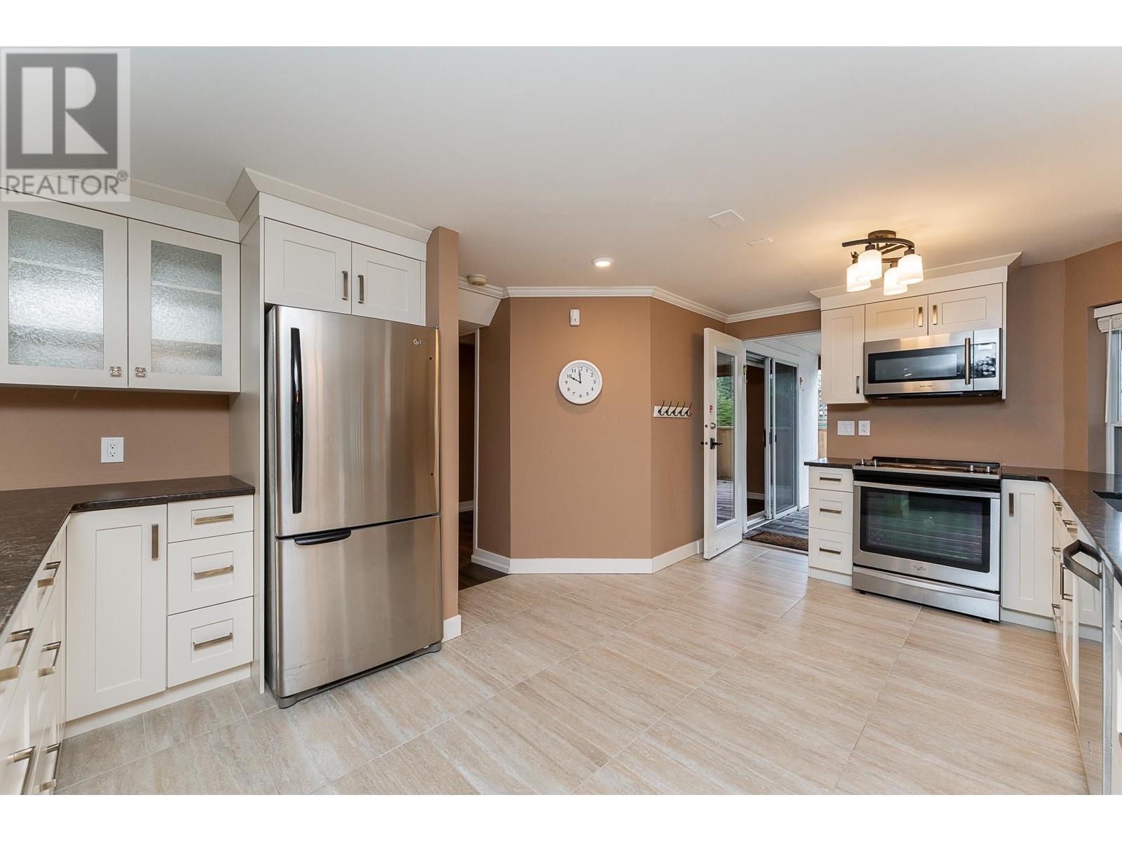 43 WILDWOOD DRIVE, Port Moody real estate listing R2989217
