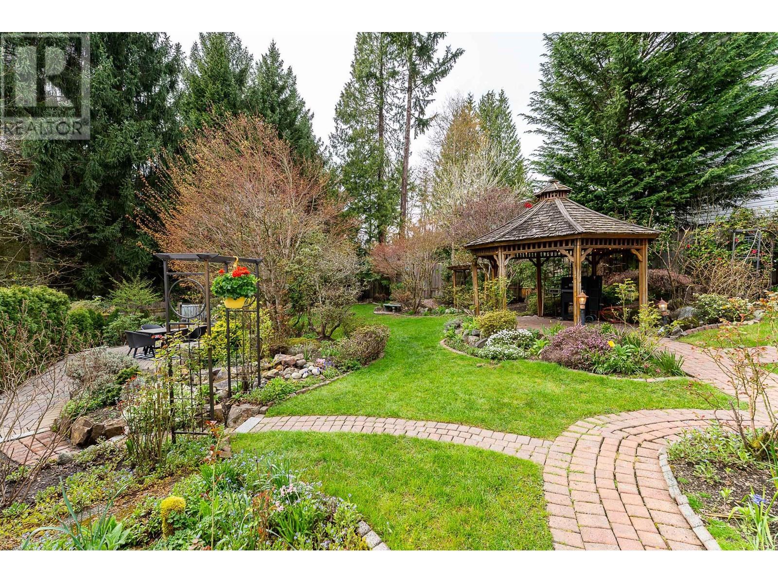 43 WILDWOOD DRIVE, Port Moody real estate listing R2989217