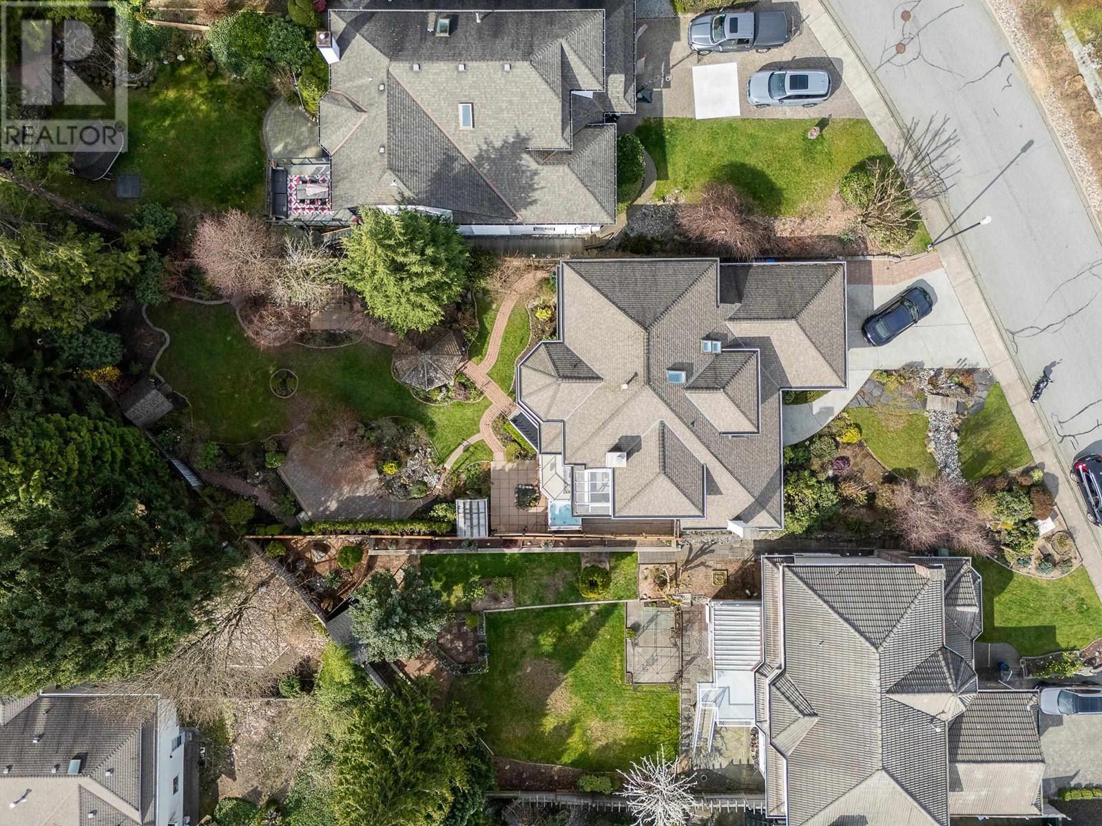 43 WILDWOOD DRIVE, Port Moody real estate listing R2989217