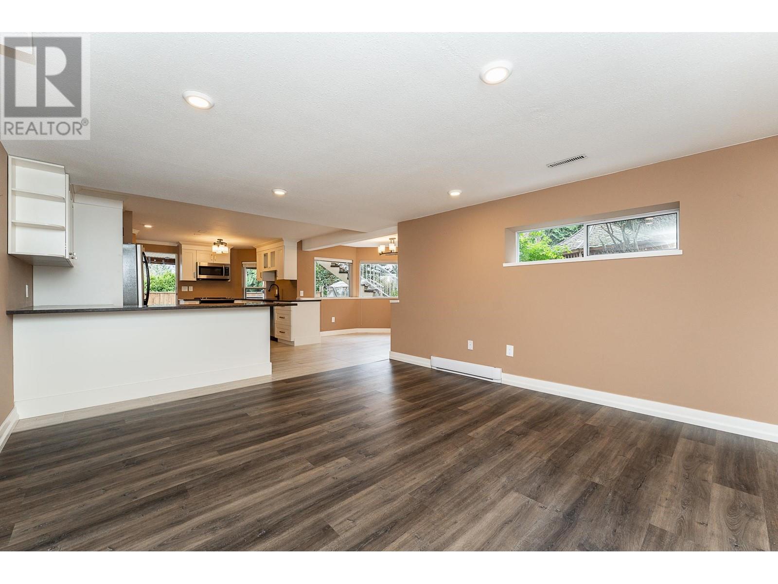 43 WILDWOOD DRIVE, Port Moody real estate listing R2989217
