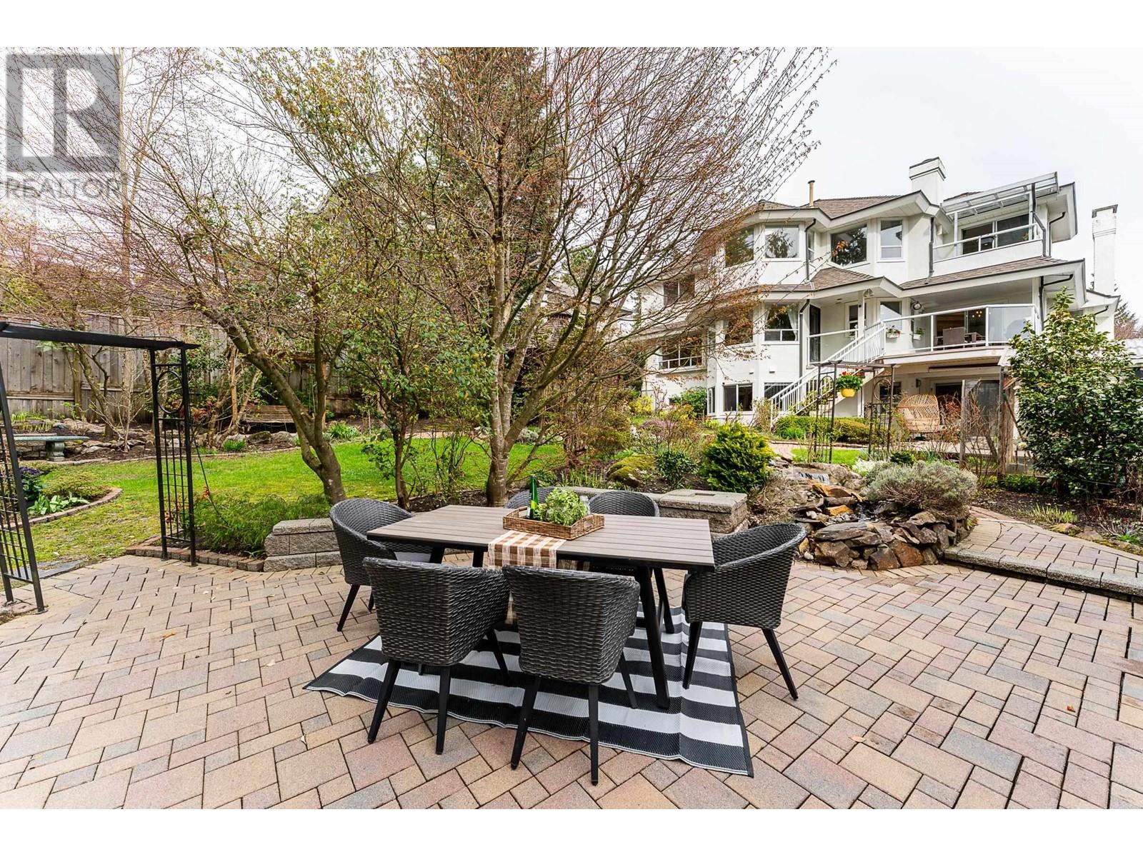 43 WILDWOOD DRIVE, Port Moody real estate listing R2989217