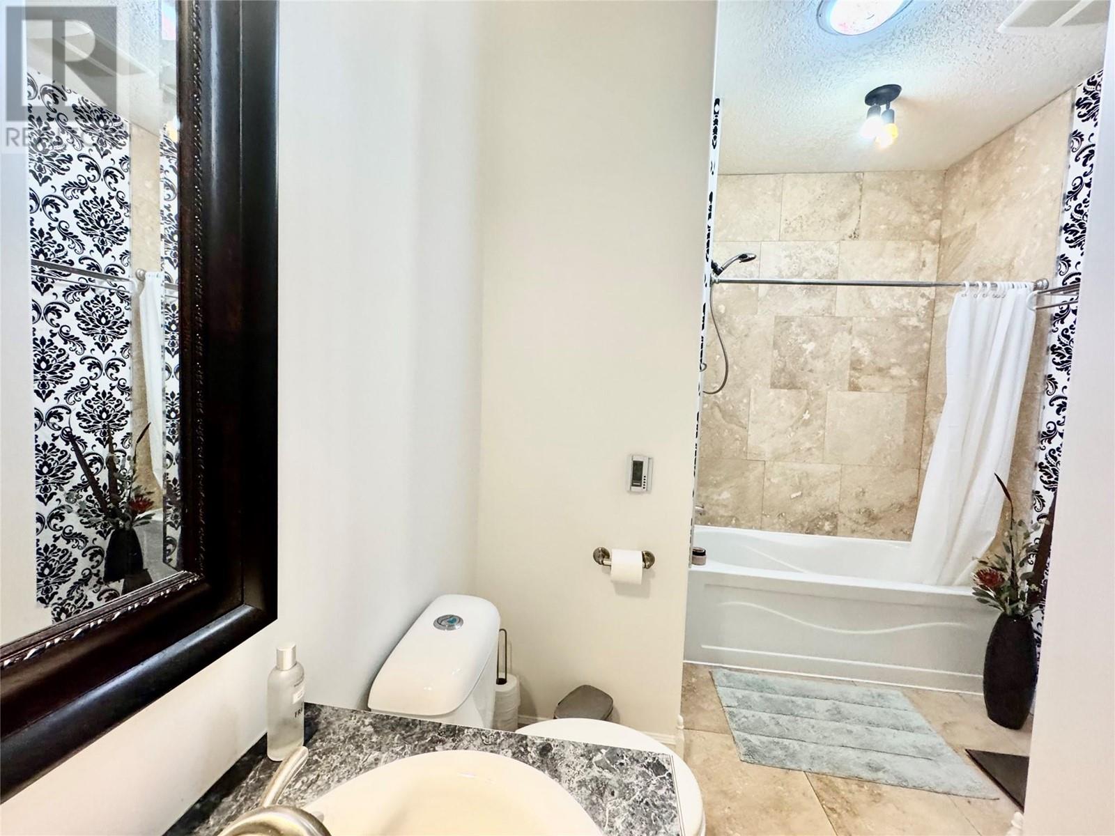 148 KINUSEO Avenue, Tumbler Ridge