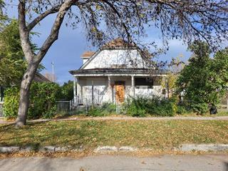 Photo 2 of 681 Pritchard Avenue, Winnipeg MB