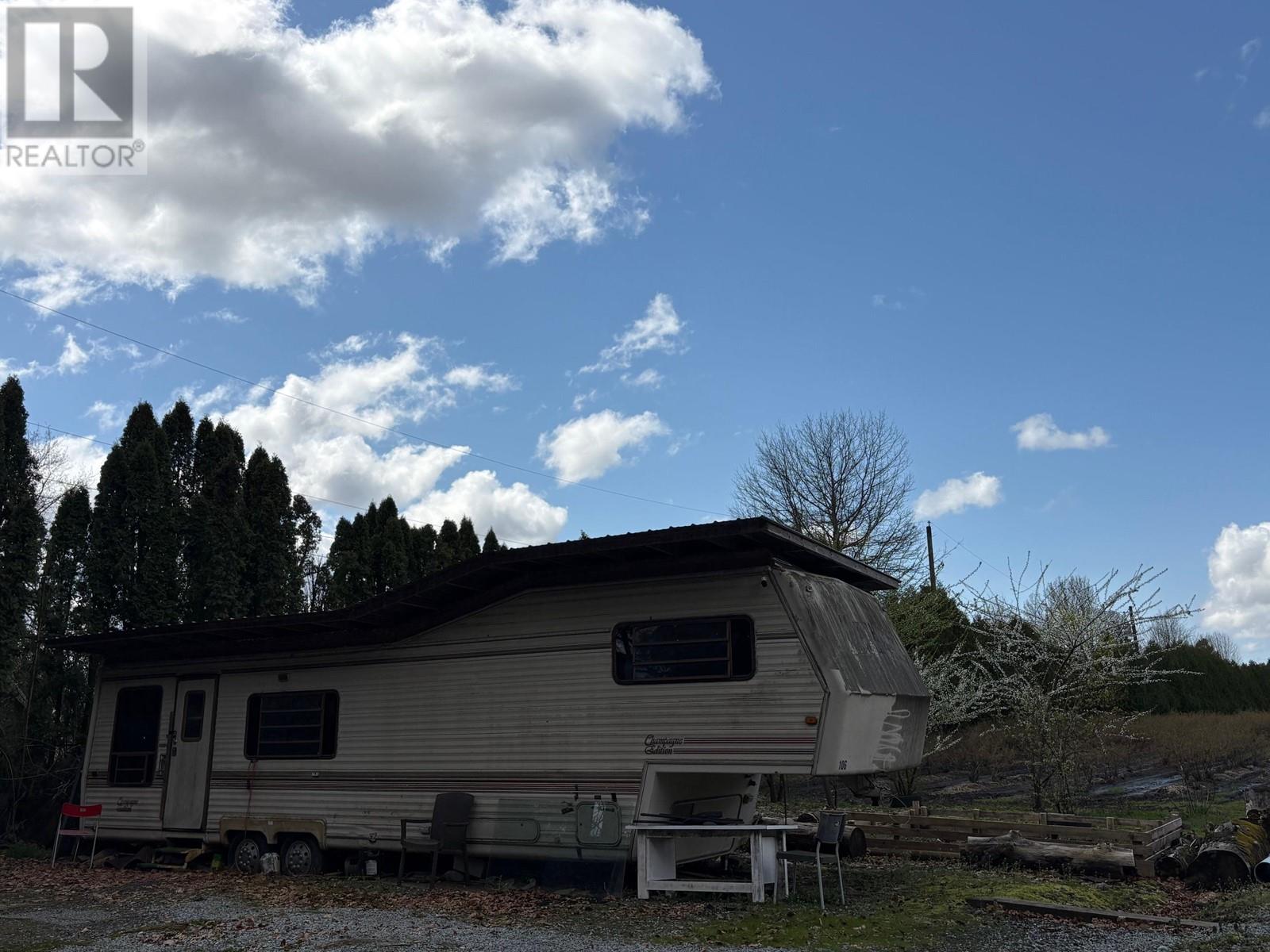 12853 HARRIS ROAD, Pitt Meadows real estate listing R2982587