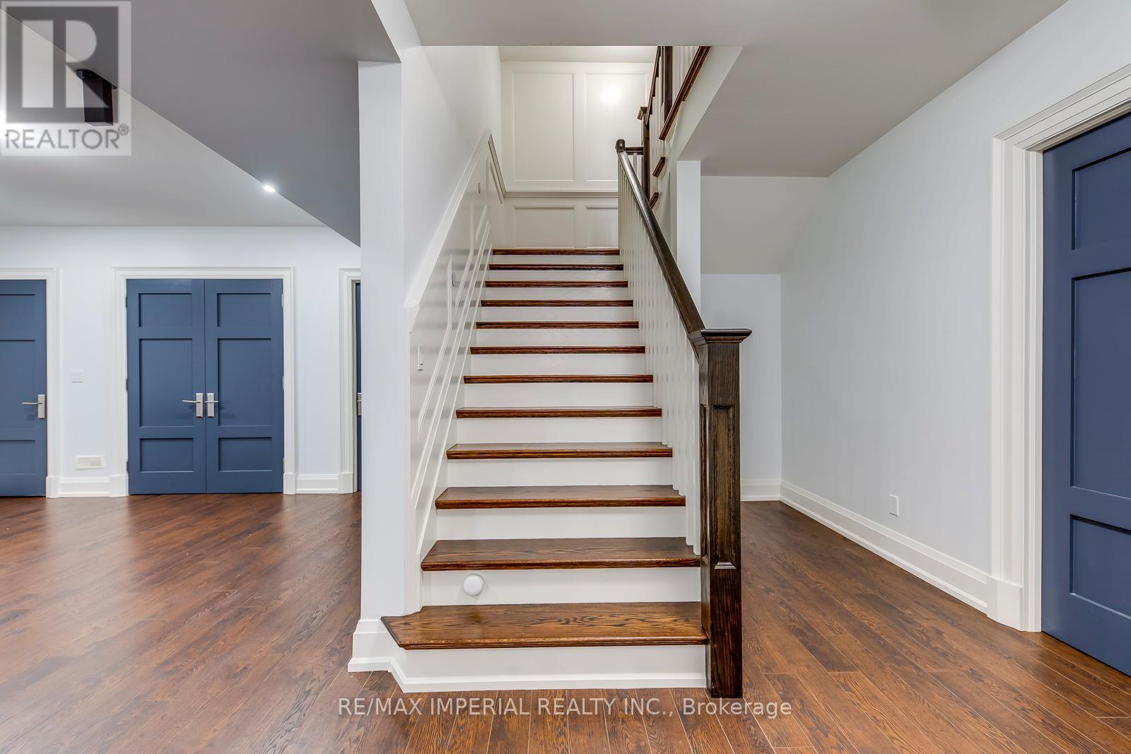 409 VALLEY DRIVE