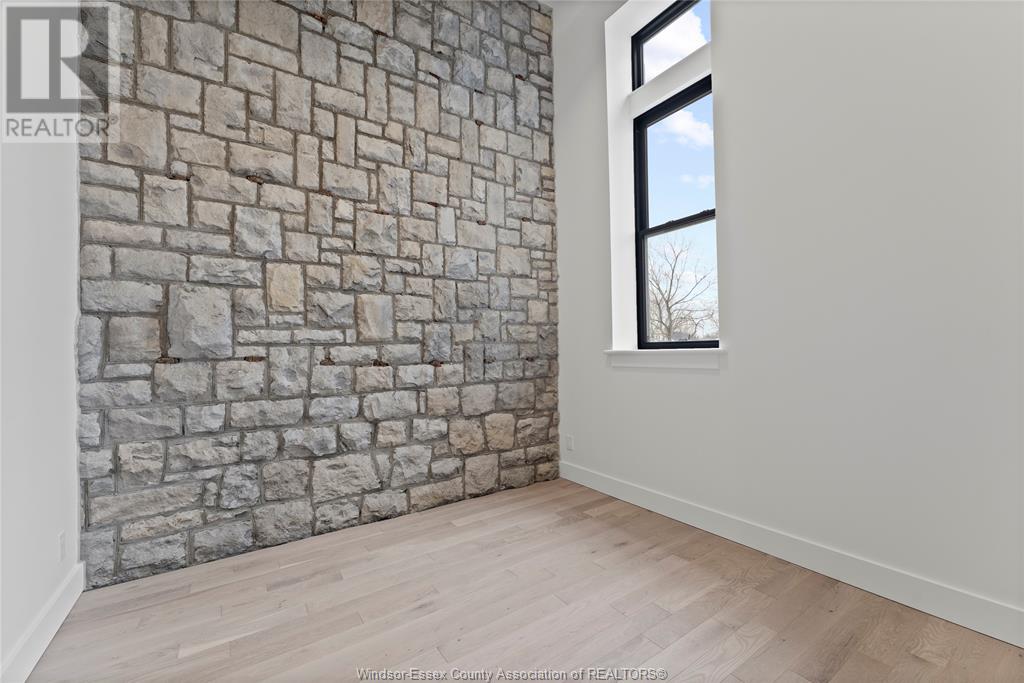 Photo 19 of 247 Brock Street Unit 204, Amherstburg ON