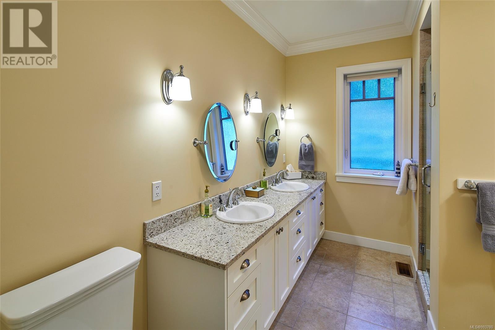 571 Cranberry Rd, Salt Spring