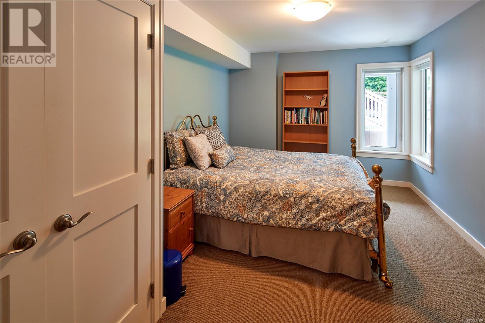 571 Cranberry Rd, Salt Spring
