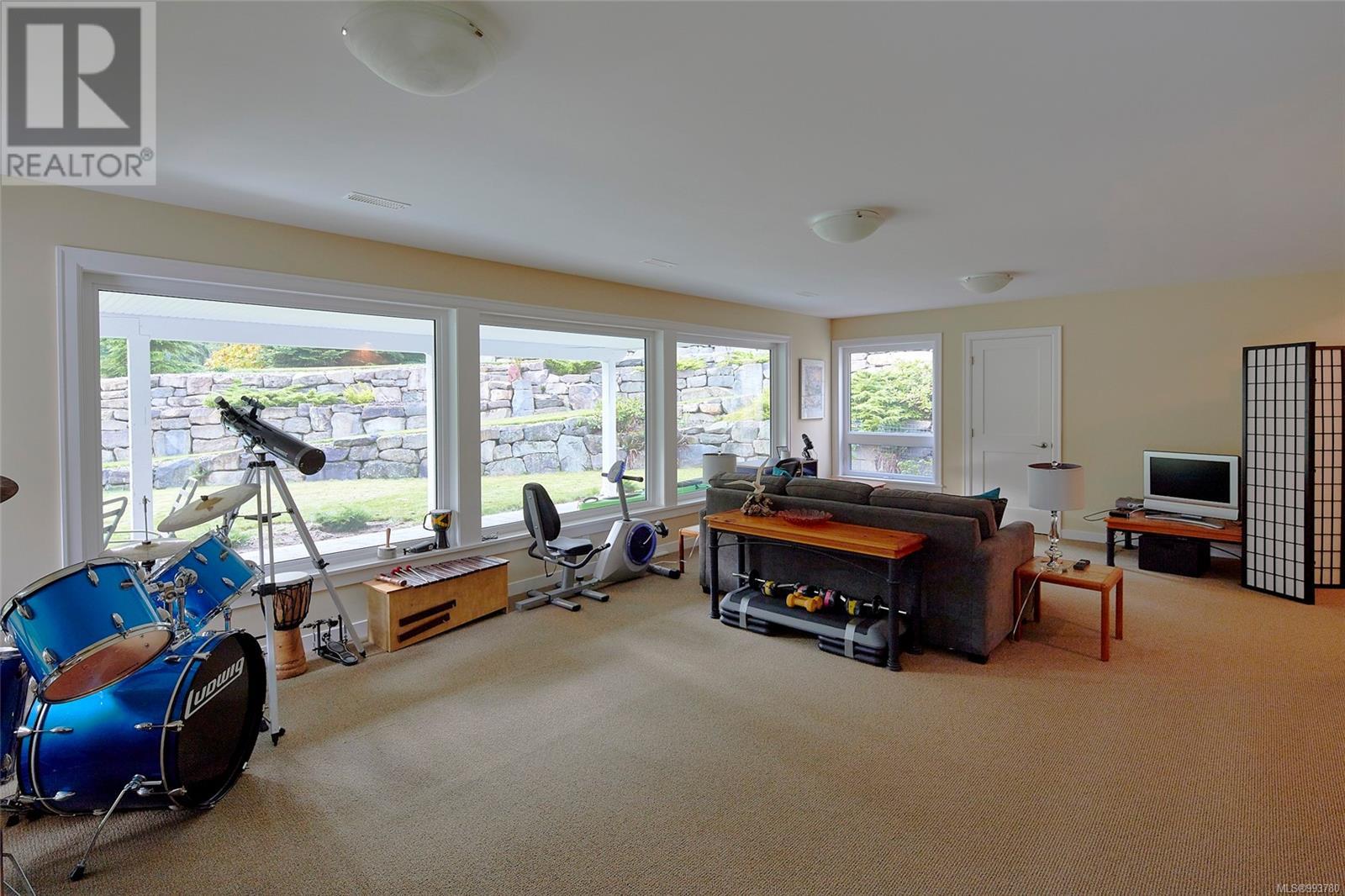 571 Cranberry Rd, Salt Spring