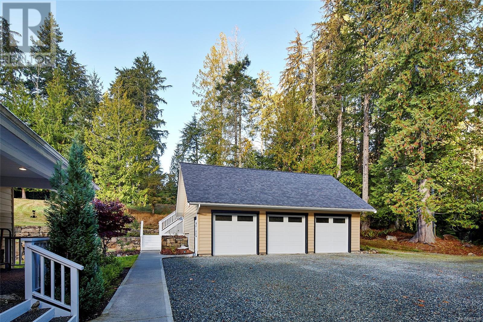 571 Cranberry Rd, Salt Spring