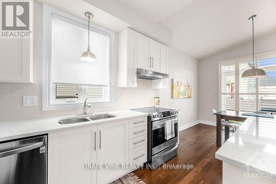 Photo 14 of 862 Oat Straw Way, Ottawa ON