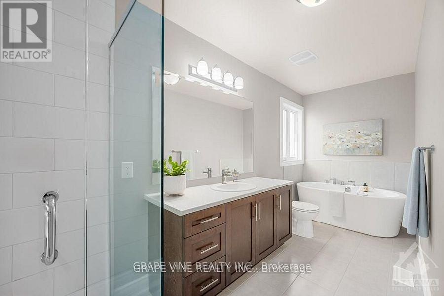 Photo 13 of 862 Oat Straw Way, Ottawa ON