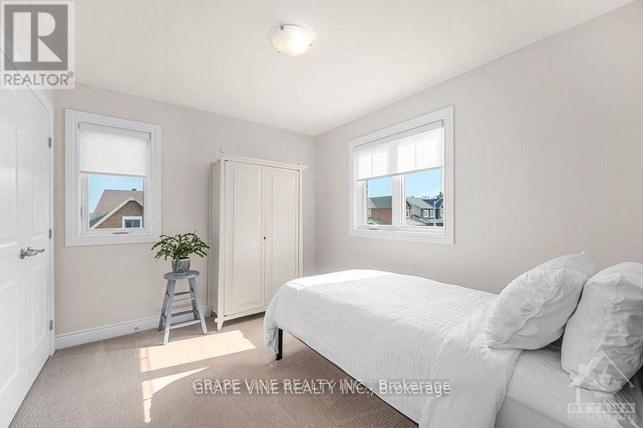 Photo 16 of 862 Oat Straw Way, Ottawa ON