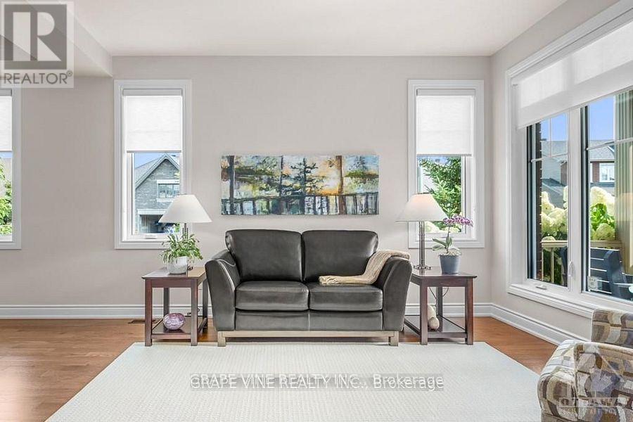 Photo 4 of 862 Oat Straw Way, Ottawa ON