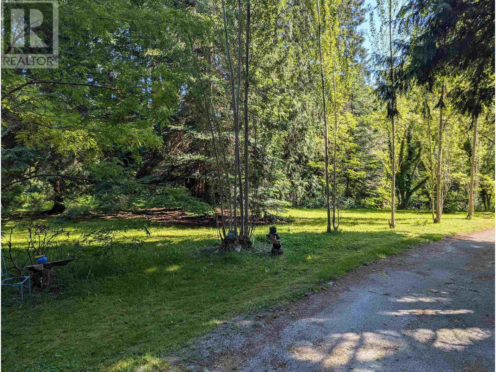 3094 LOWER ROAD, Roberts Creek