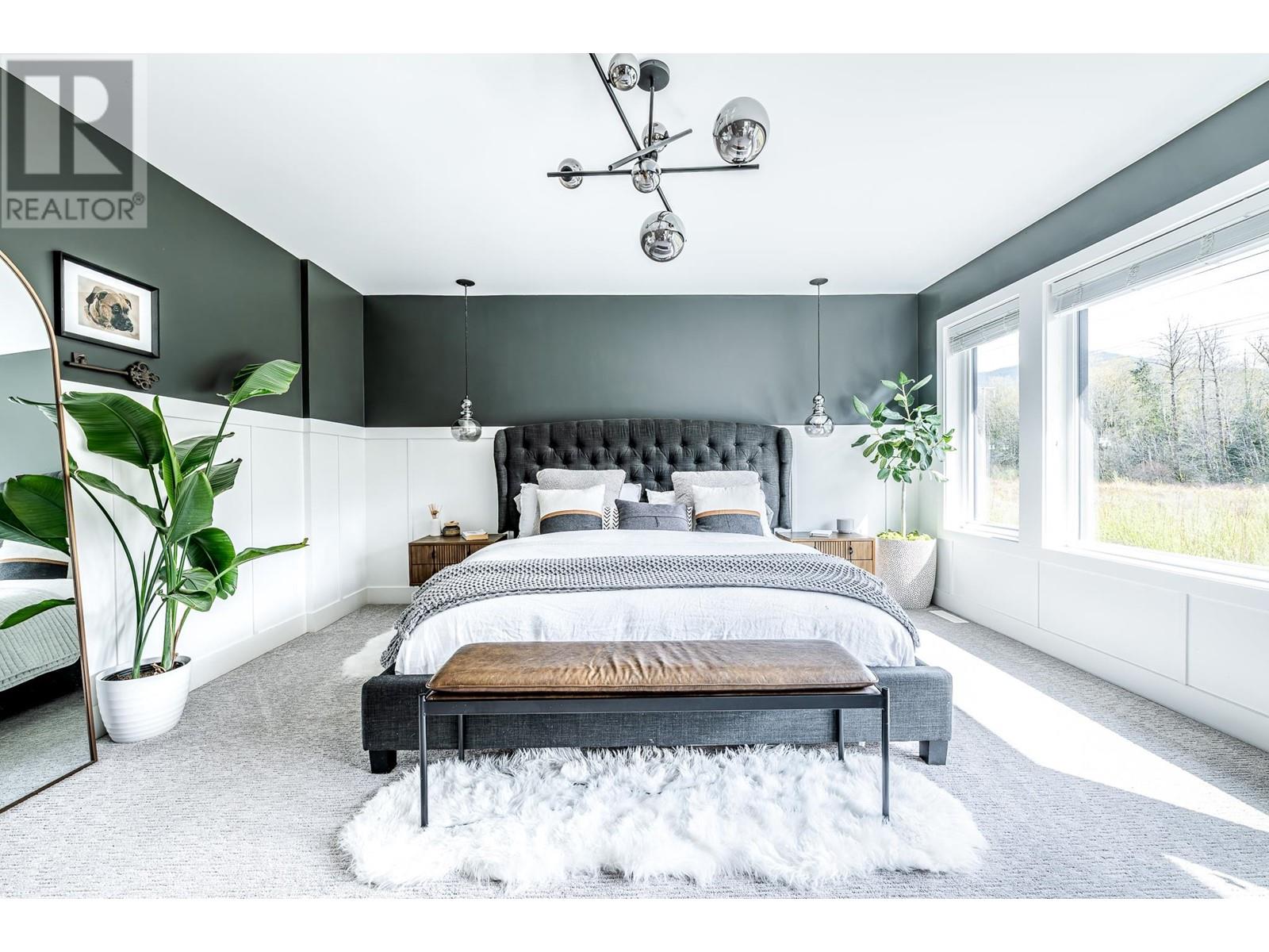39332 CARDINAL DRIVE, Squamish