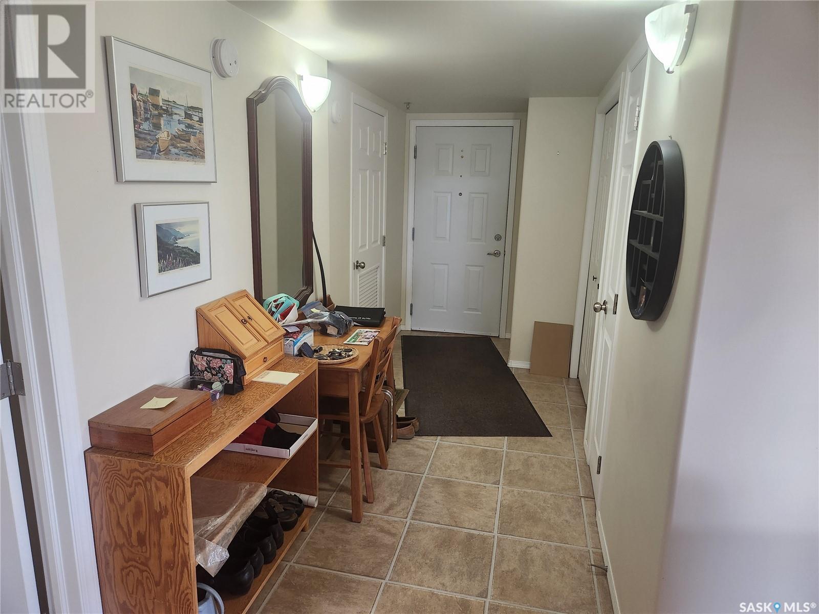 Photo 5 of 306 729 101st Avenue, Tisdale SK