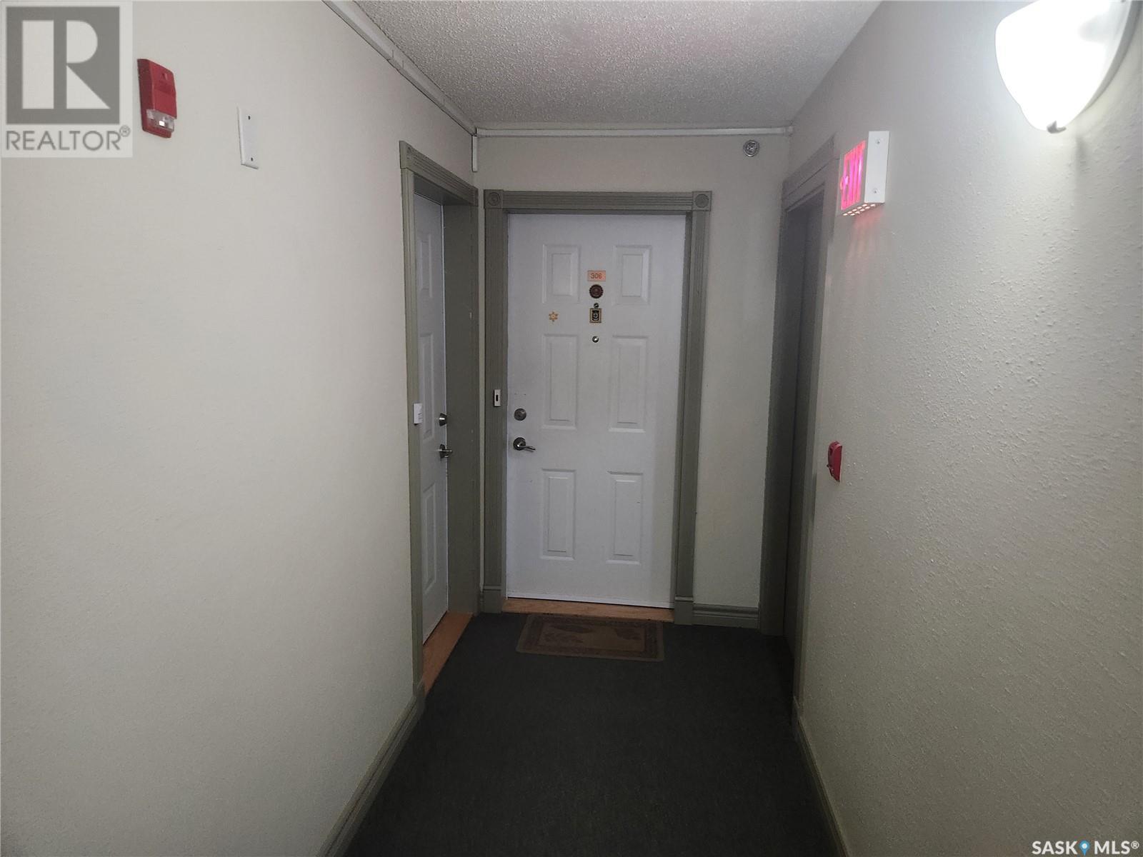 Photo 25 of 306 729 101st Avenue, Tisdale SK