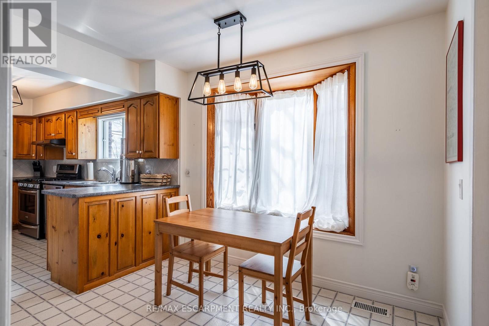 Photo 27 of 2806 Upper James Street, Hamilton ON