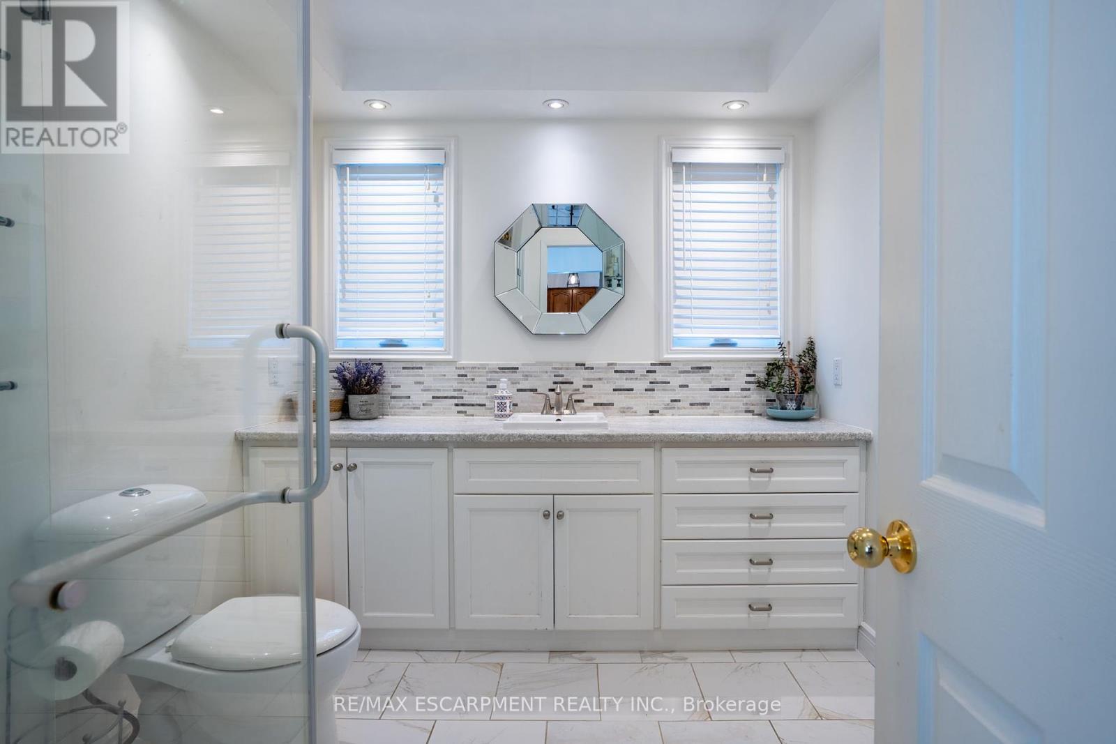 Photo 28 of 2806 Upper James Street, Hamilton ON
