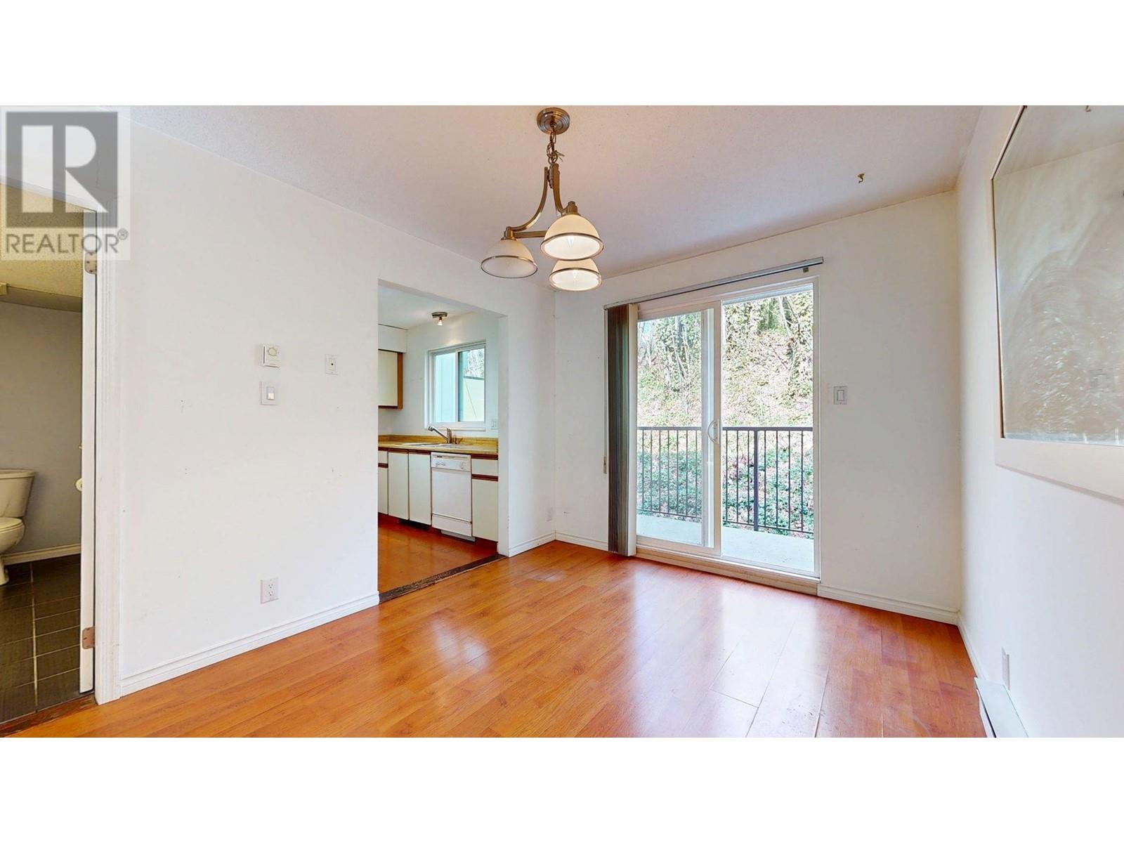 19 10000 VALLEY DRIVE, Squamish