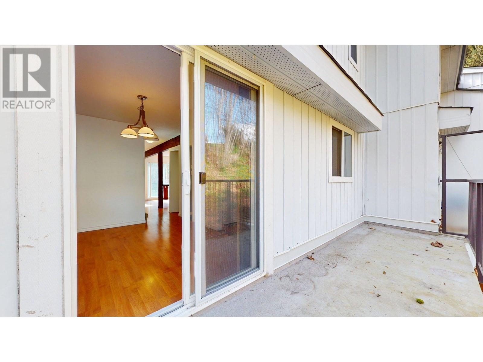 19 10000 VALLEY DRIVE, Squamish