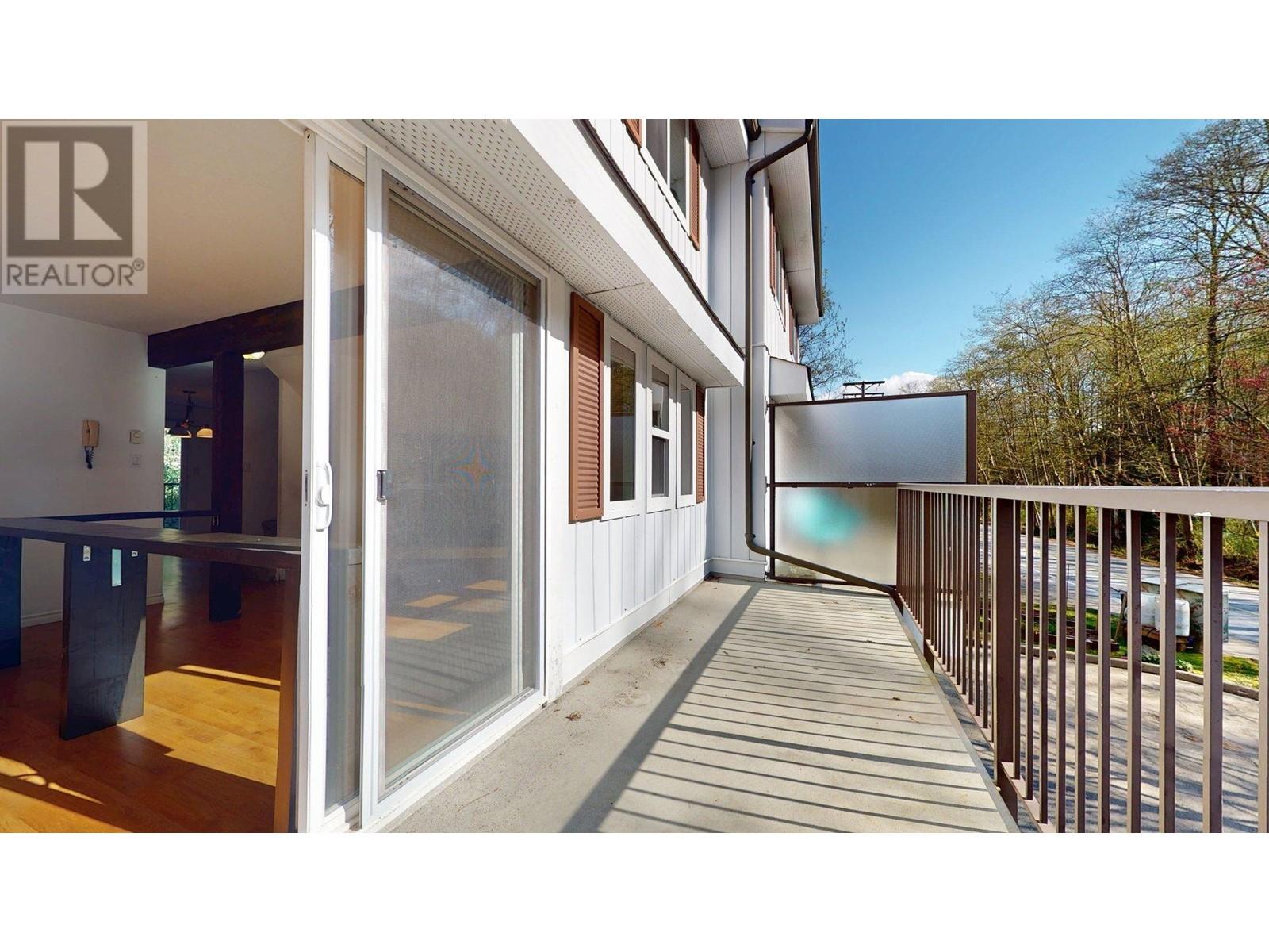 19 10000 VALLEY DRIVE, Squamish
