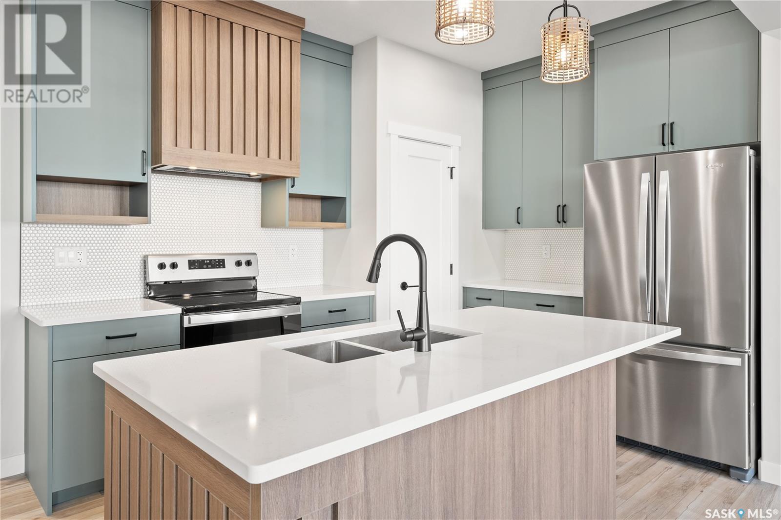 Photo 4 of 3036 Dumont Way, Regina SK