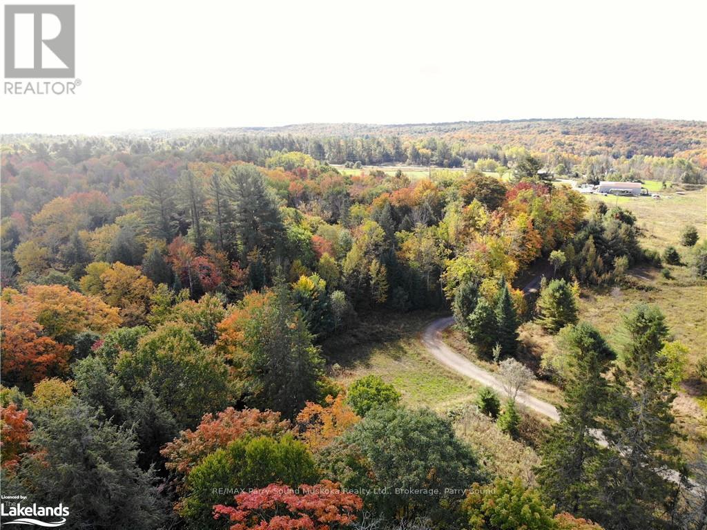Photo 33 of 64 Nipissing Road, Seguin ON