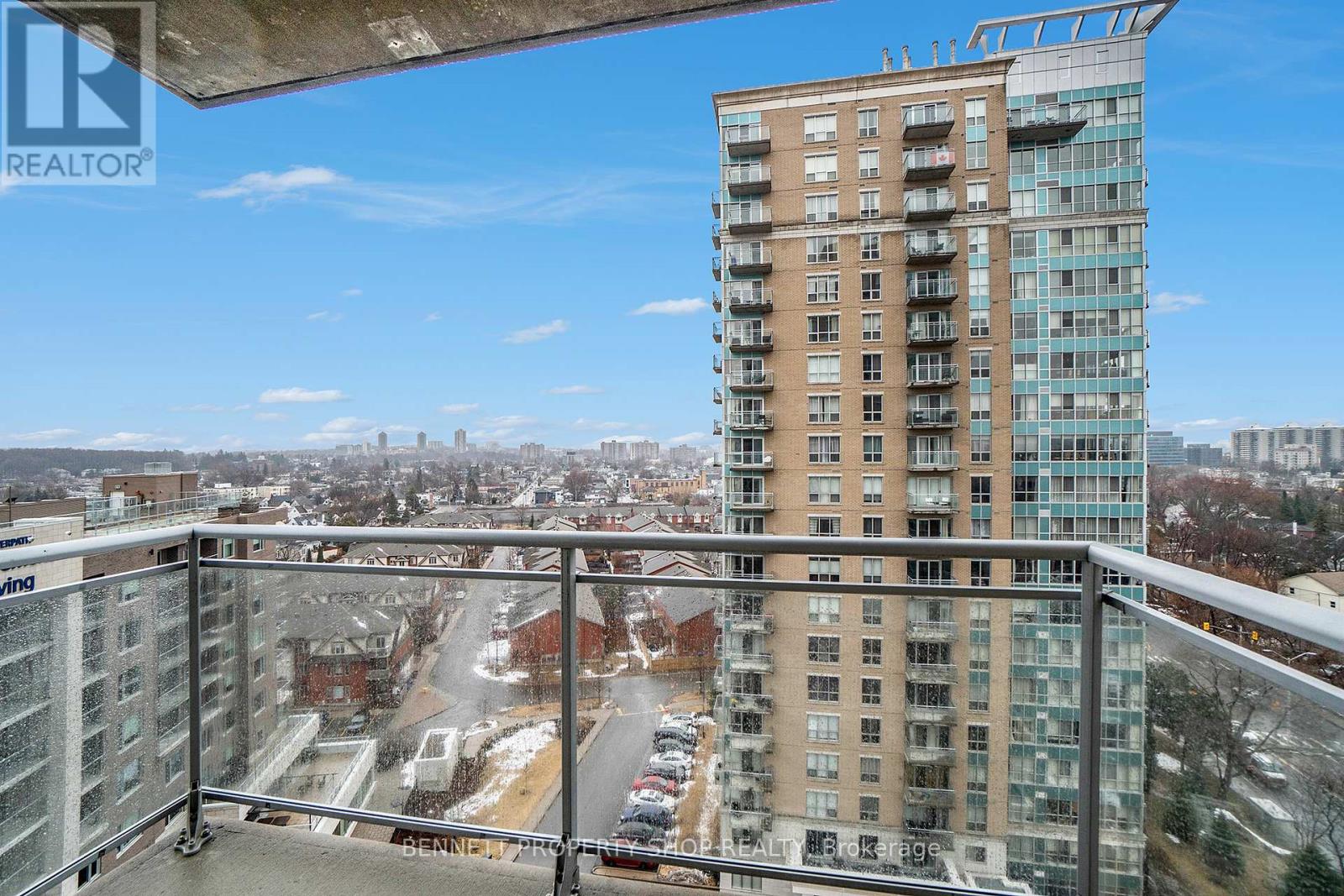 Photo 14 of 1204 70 Landry Street, Ottawa ON