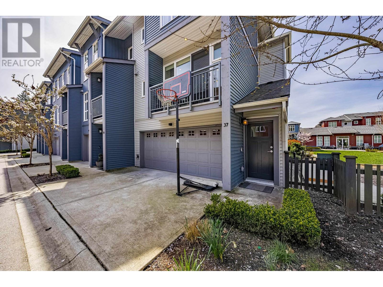 37 24076 112 AVENUE, Maple Ridge real estate listing R2990717