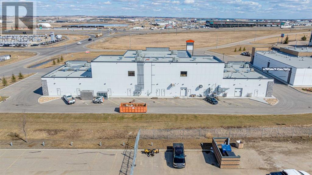 Photo 10 of 3 15502 B 101 Street, Clairmont AB