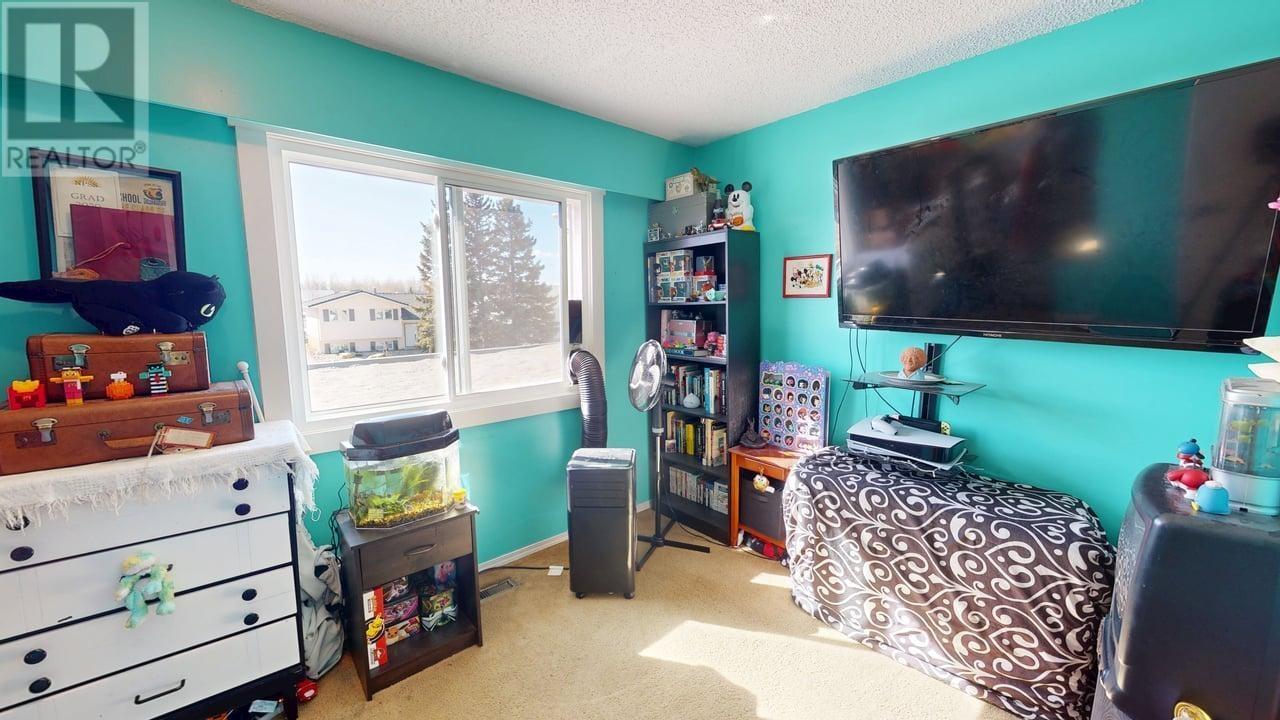 Photo 32 of 9018 112 Avenue, Fort St John BC