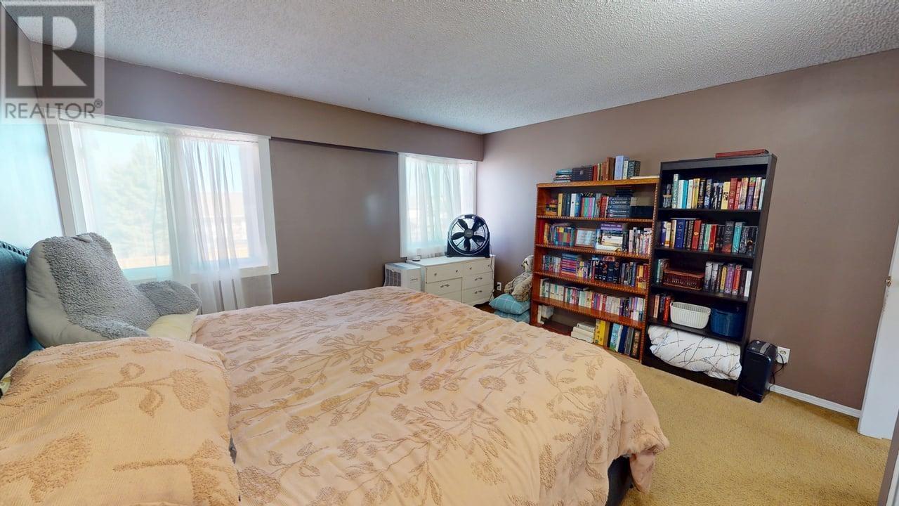Photo 24 of 9018 112 Avenue, Fort St John BC