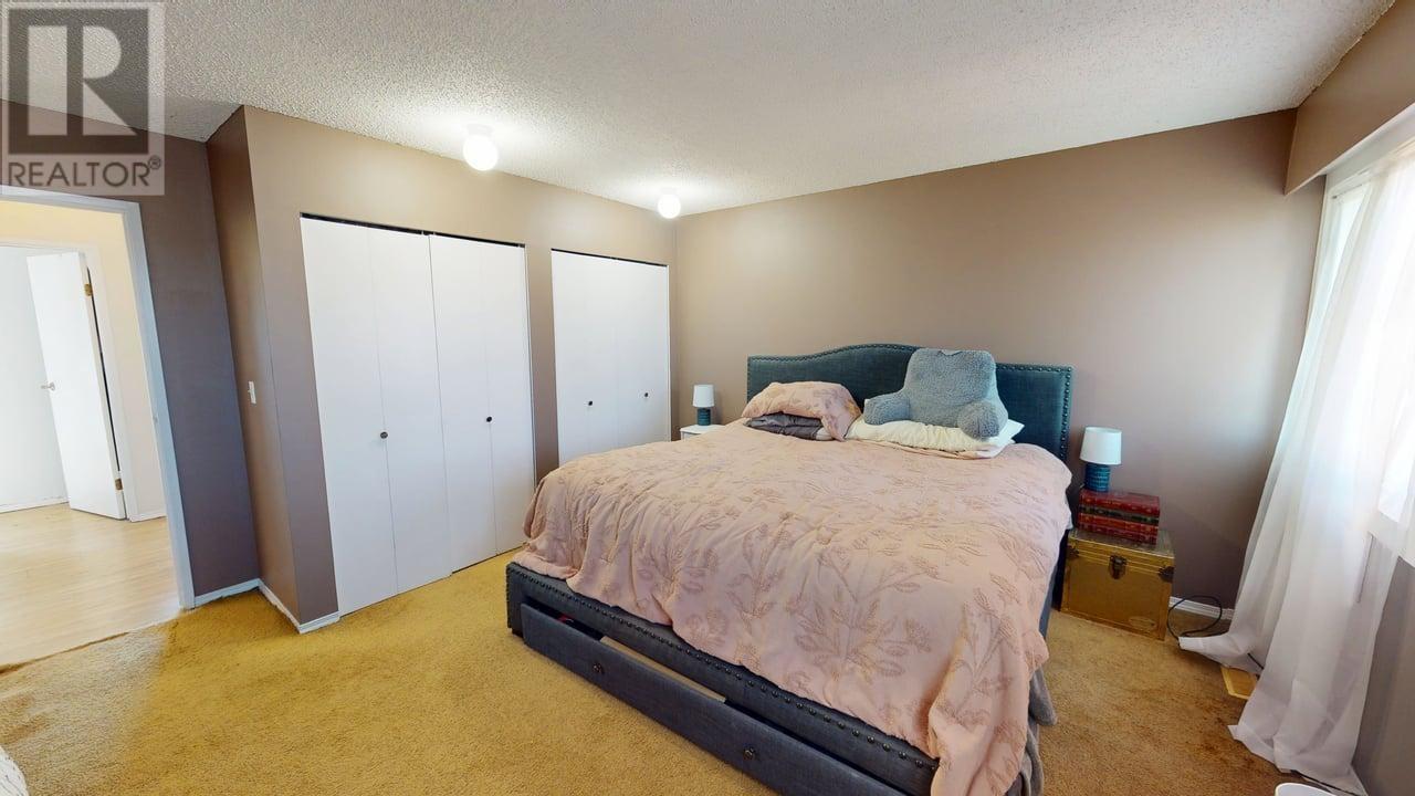 Photo 26 of 9018 112 Avenue, Fort St John BC