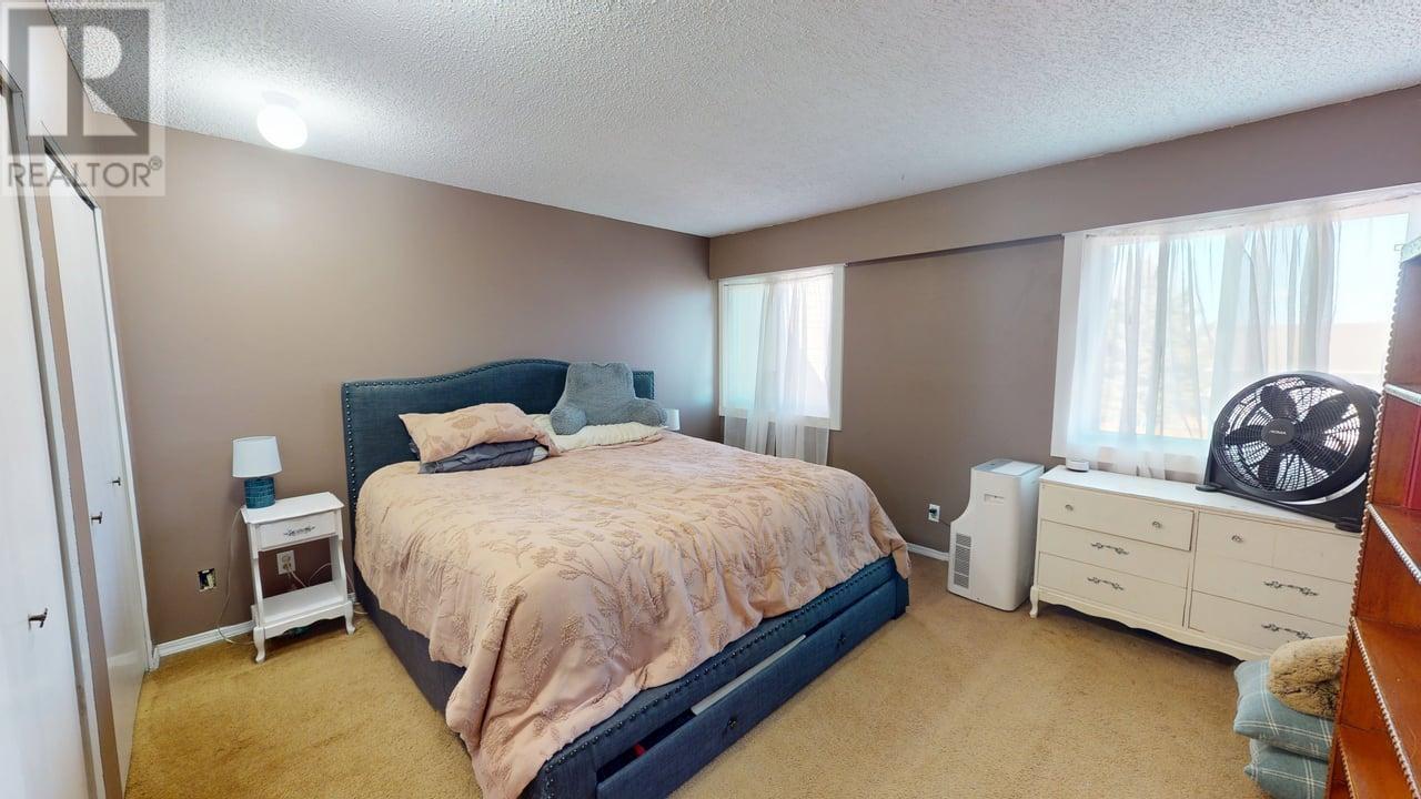Photo 23 of 9018 112 Avenue, Fort St John BC