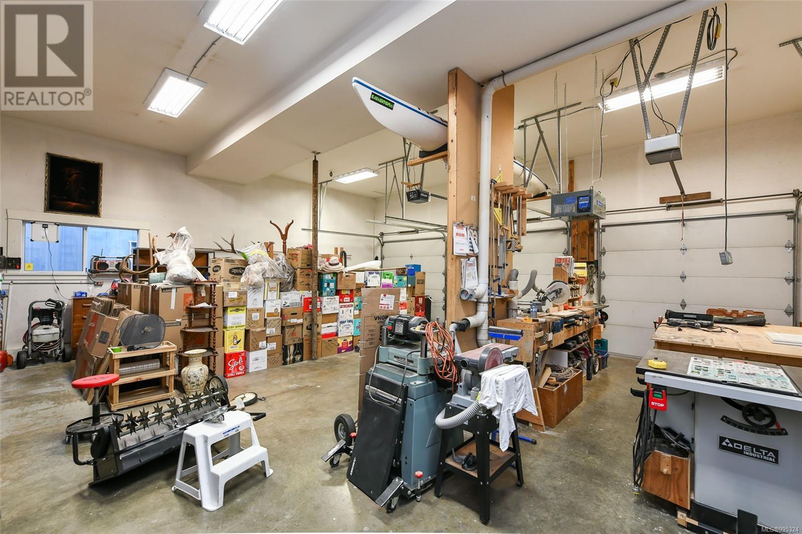 1810 Cumberland Rd, Courtenay