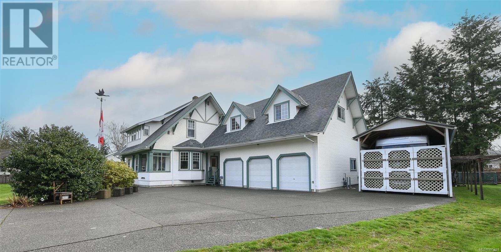 1810 Cumberland Rd, Courtenay