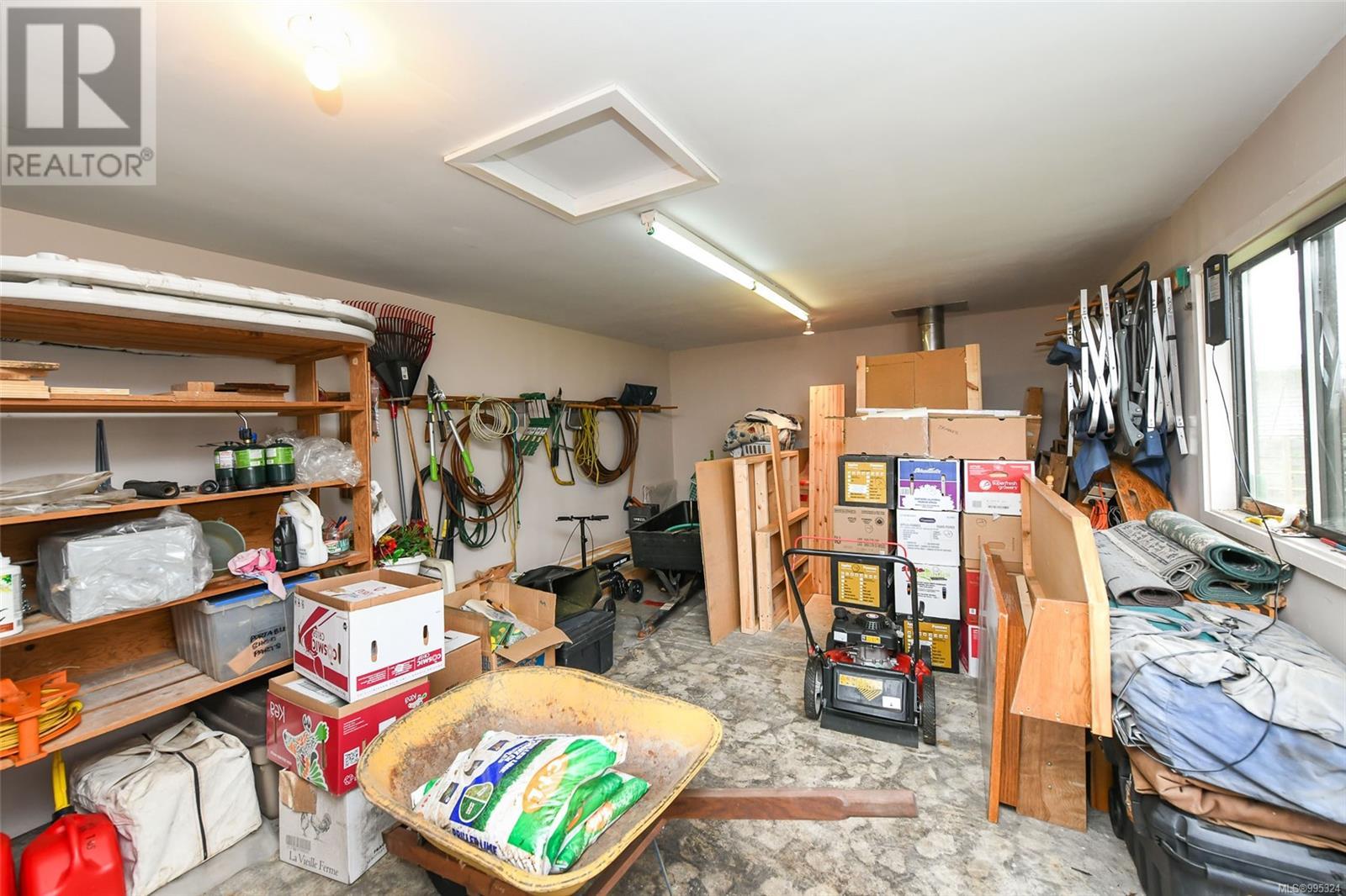 1810 Cumberland Rd, Courtenay