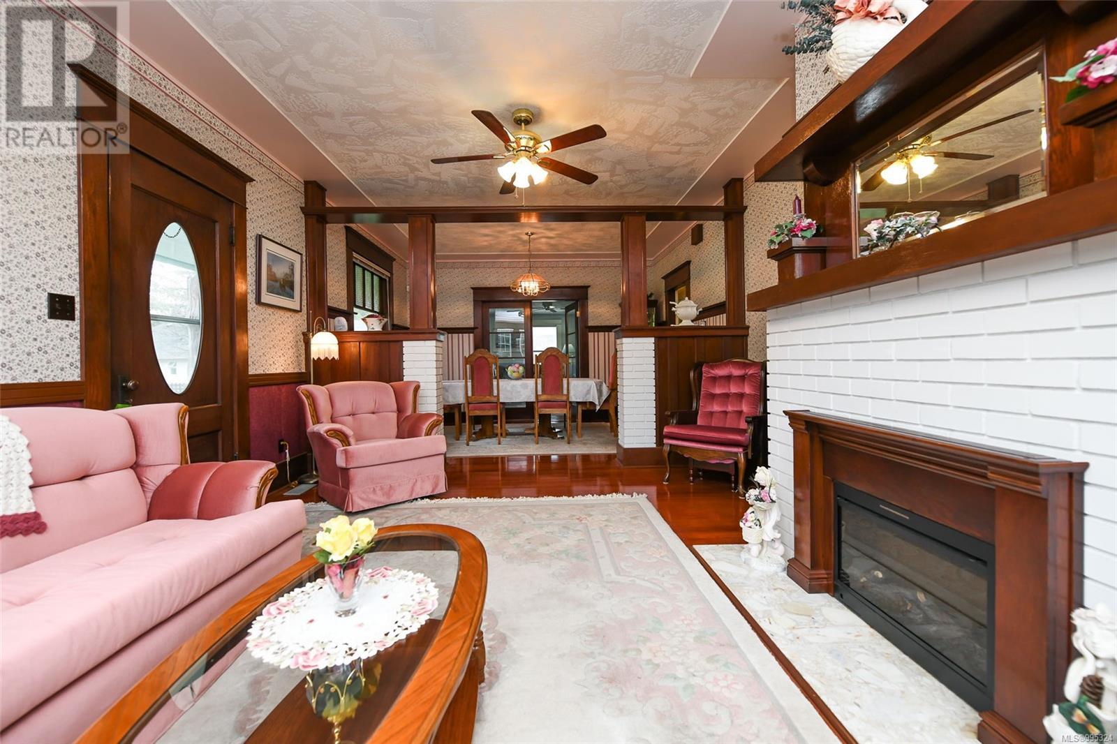 1810 Cumberland Rd, Courtenay